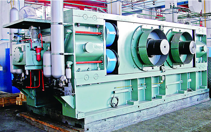大型熟料粉磨生产线工程总承包——辊压机生产线