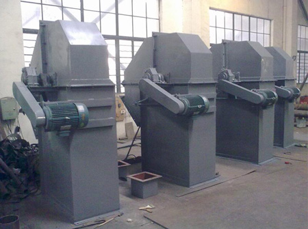 鑫润斗式提升机价格合理、质量上乘，欢迎光顾泊头鑫润厂家